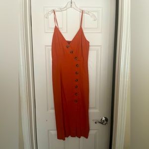 Summer dress with buttons